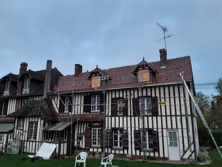 Pose et rénovation de toiture Caen