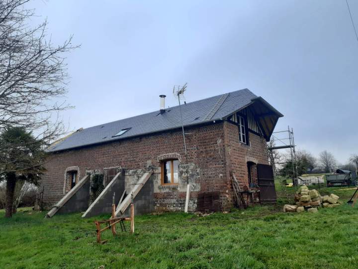 Installation fenêtre de toit Lisieux